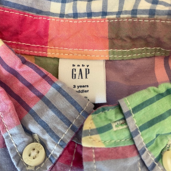 Baby Gap button down shirt - Picture 2 of 4
